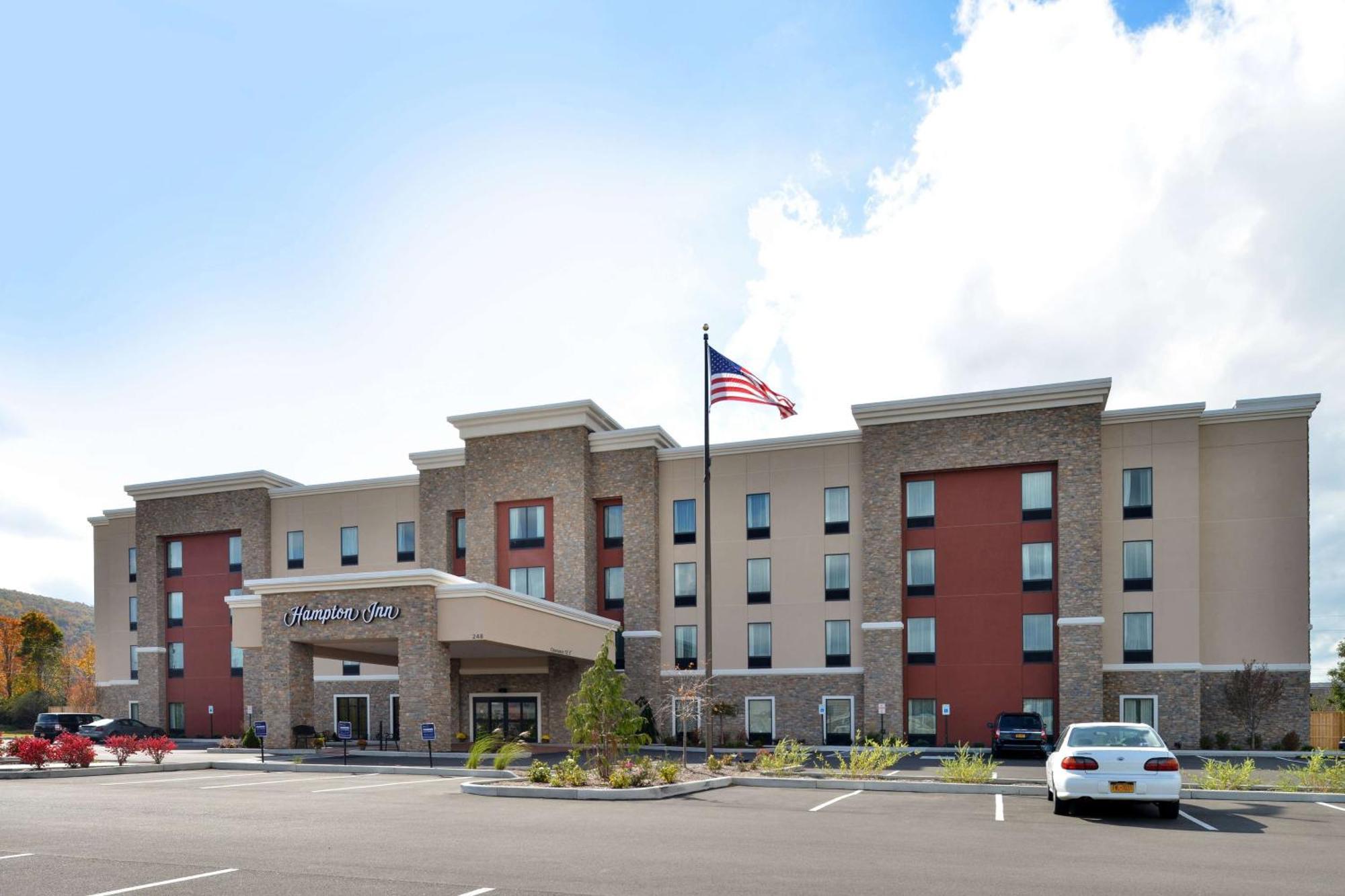 Hampton Inn Corning/Painted Post Экстерьер фото