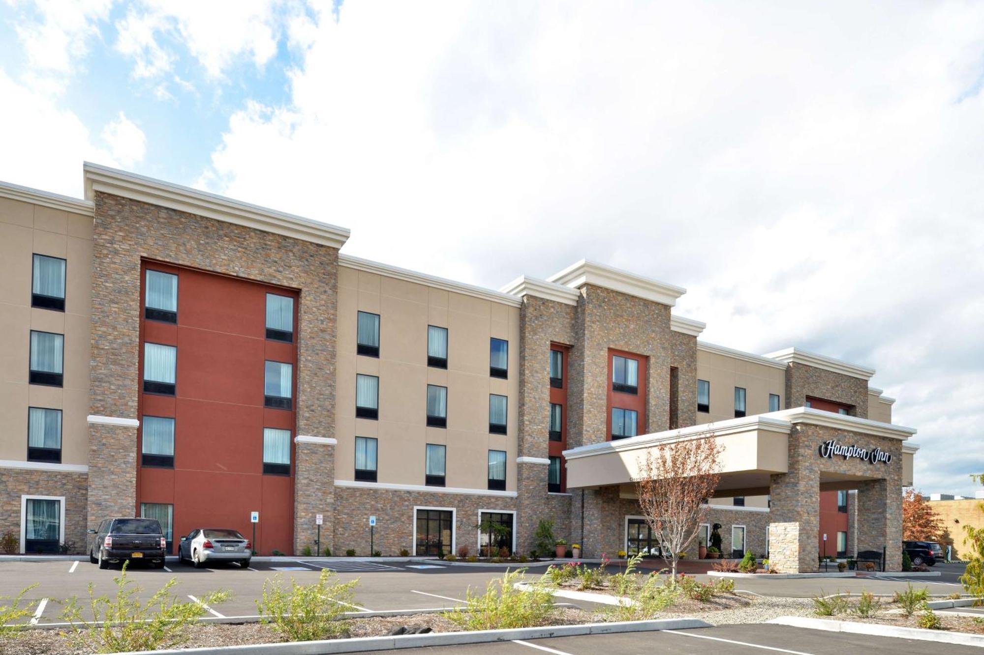 Hampton Inn Corning/Painted Post Экстерьер фото